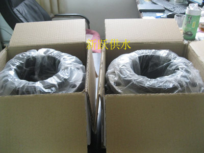 扣槽橡膠接頭與大翻邊橡膠接頭的（de）不同點